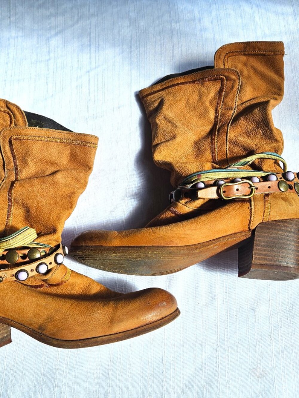 Felmini Lined Warm Camel-Colored Slouchy Leather Sz 9(40) Western-inspired Boot